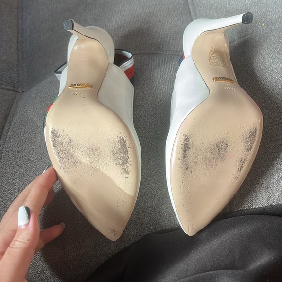 Authentic Gucci pumps - Picture 4 of 6